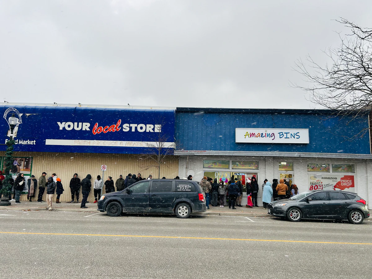 Amazing Bins Kingsville bin store in Unknown, Ontario — a Canadian liquidation store with daily price drops.