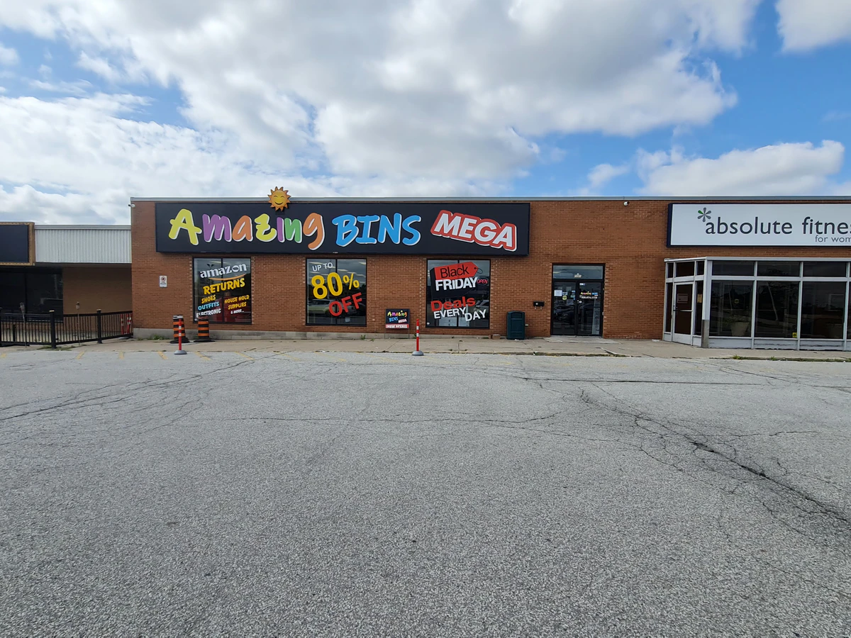 Amazing Bins Mega bin store in Windsor, Ontario — a Canadian liquidation store with daily price drops.