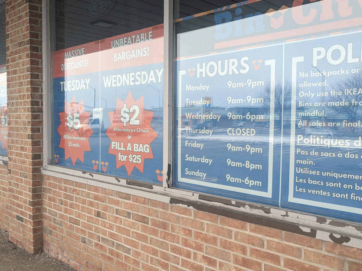 Bin City Liquidation bin store in Cornwall, Ontario — a Canadian liquidation store with daily price drops.