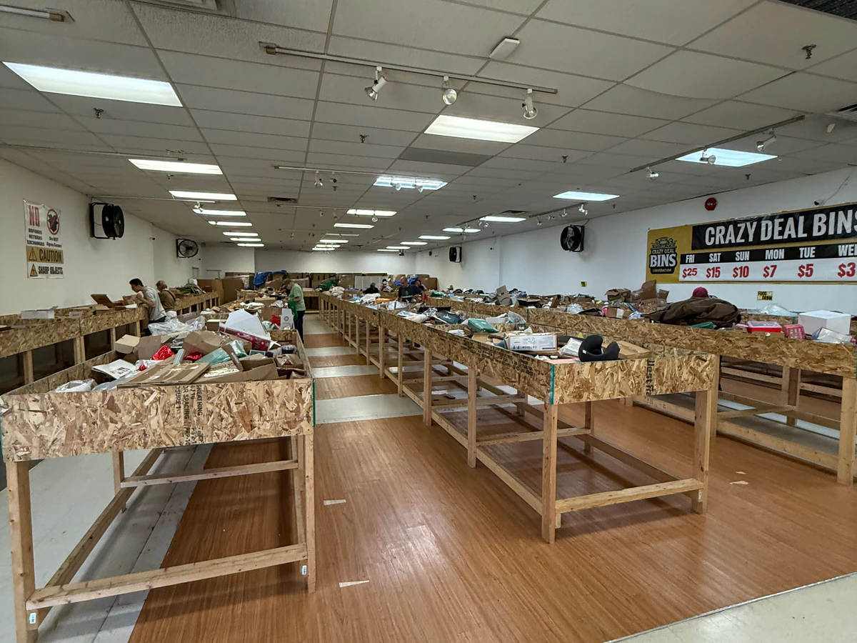 Crazy Deal Bins bin store in Mississauga, Ontario — a Canadian liquidation store with daily price drops.