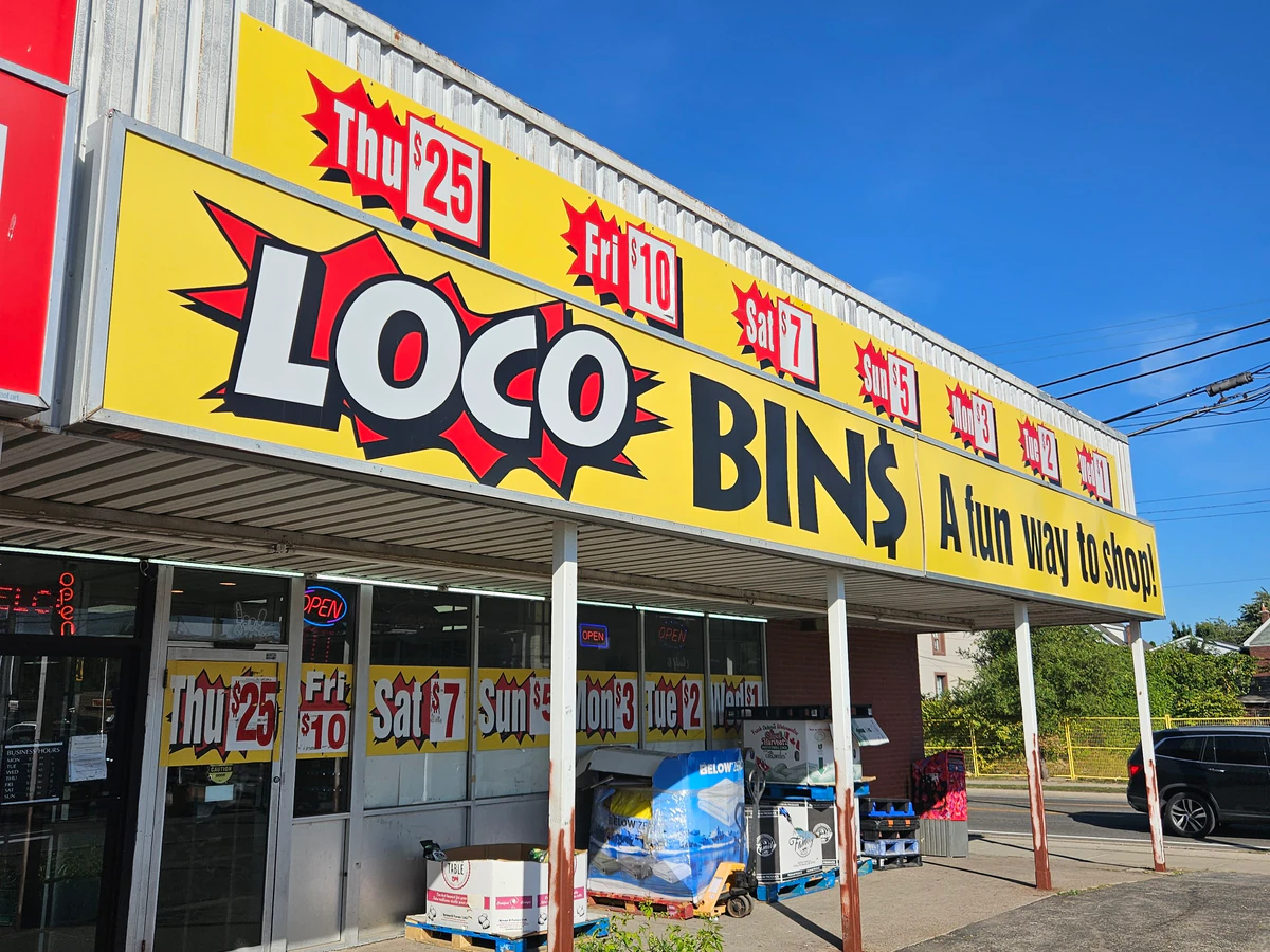 Loco Bins bin store in Hamilton (Two Locations), Ontario — a Canadian liquidation store with daily price drops.