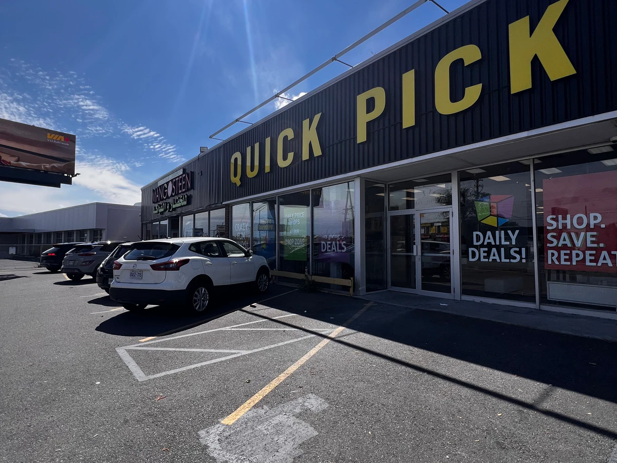 Quick Pick bin store in Three Locations, Ontario — a Canadian liquidation store with daily price drops.