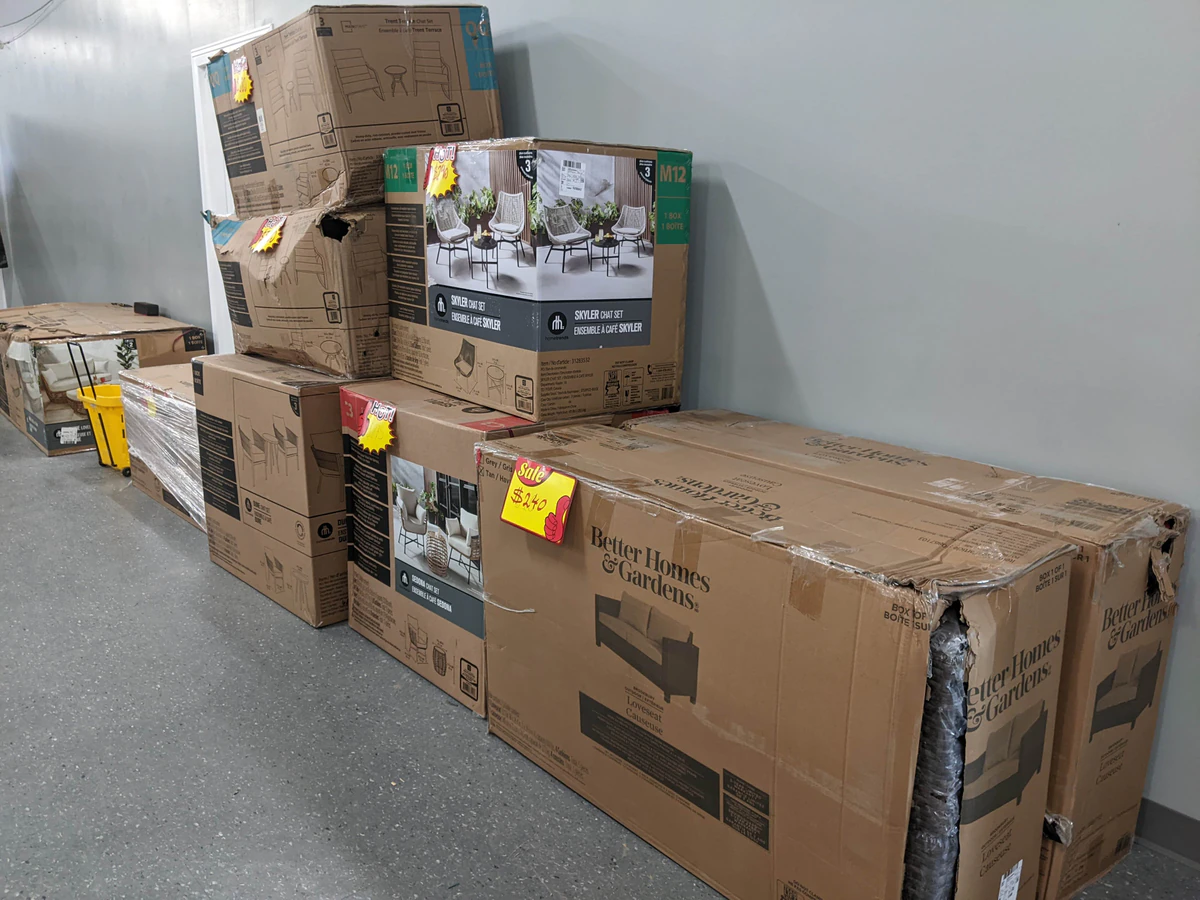 TG Bins bin store in St Catharines, Ontario — a Canadian liquidation store with daily price drops.