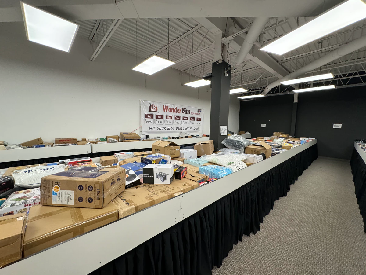 Wonder Bins bin store in Kitchener, Ontario — a Canadian liquidation store with daily price drops.