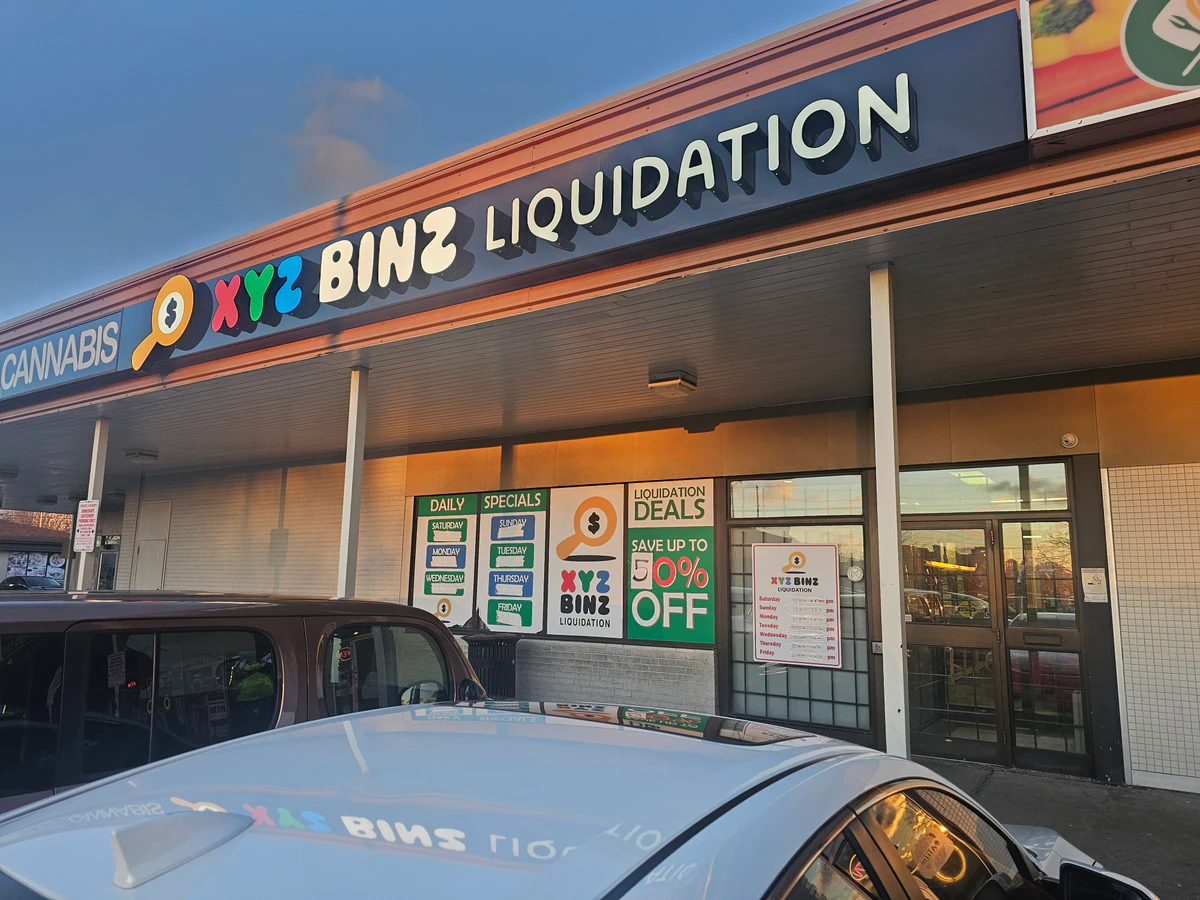XYZ BINZ Liquidation bin store in Scarborough, Ontario — a Canadian liquidation store with daily price drops.