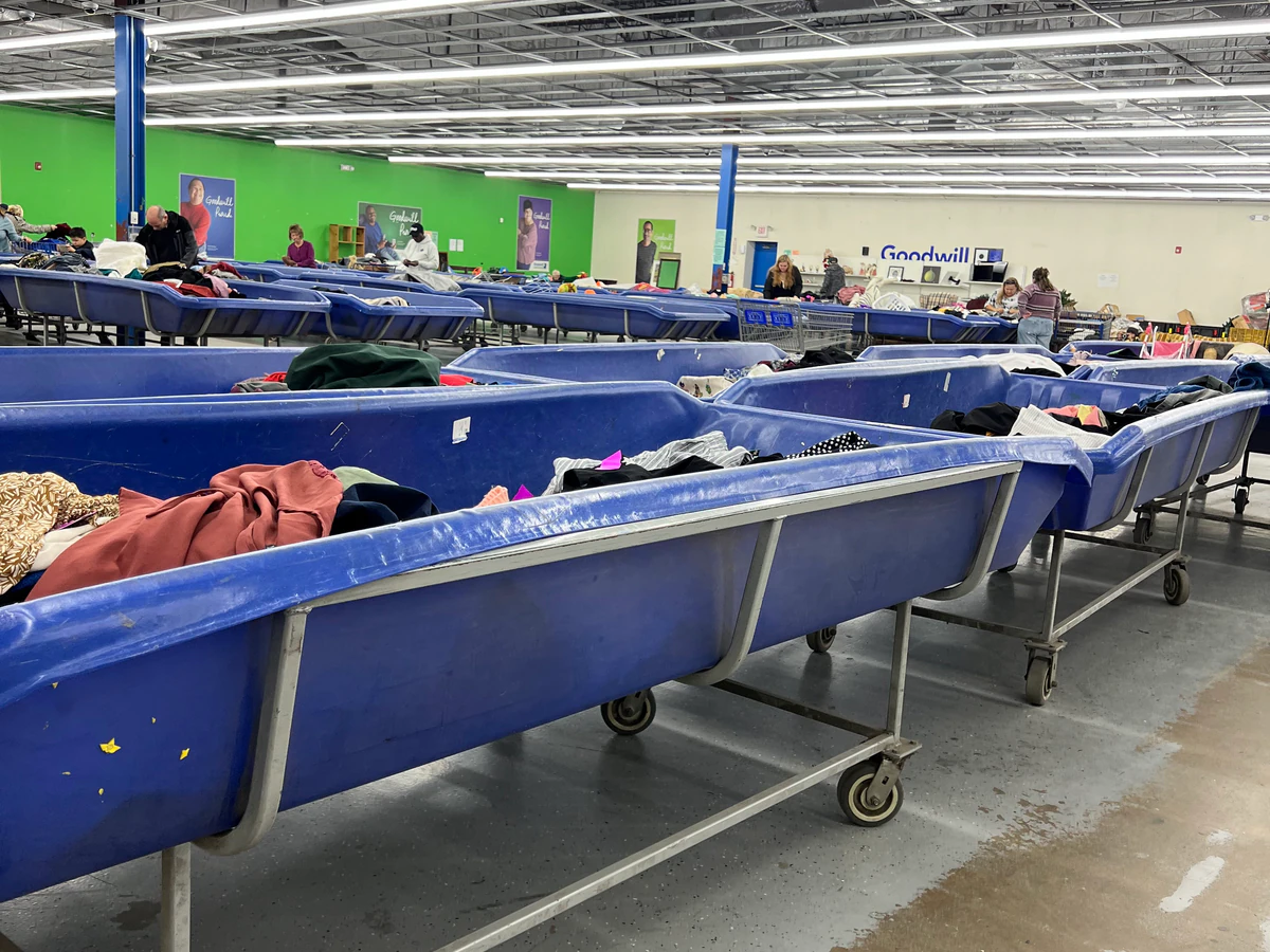 Goodwill Outlet Store in Bellmawr, New-jersey, showing the donation entrance and bulk pricing signage.