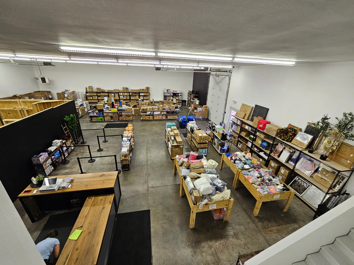 A Crate Deal Liquidation Outlet - High quality outlet store.