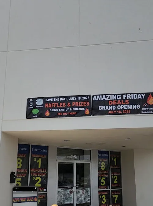Amazing Friday Deals interior merchandise display - discount store in san antonio, texas.