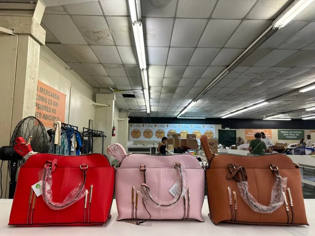 Bin Stores in Oxnard, CA - High quality discount store.