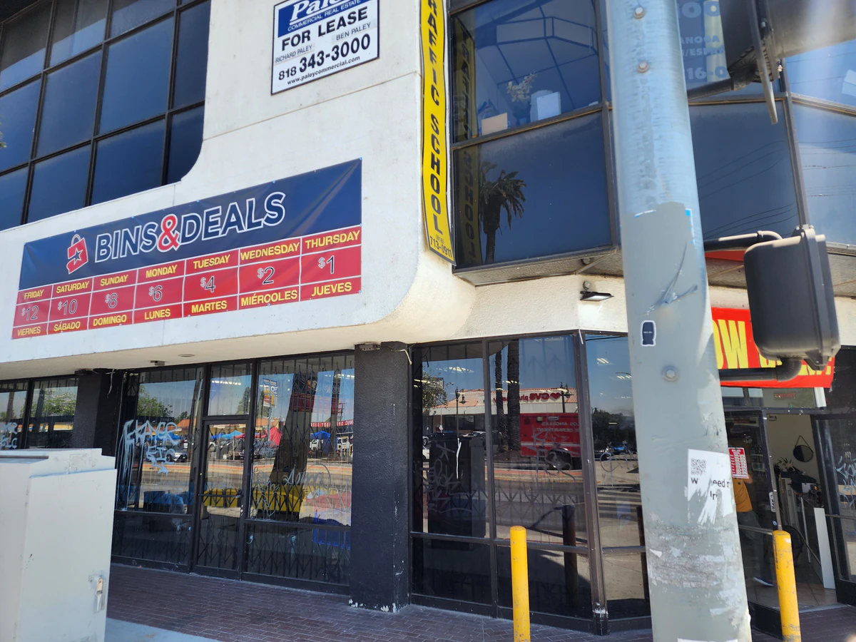 Bins & Deals - High quality discount store in canoga park, california.