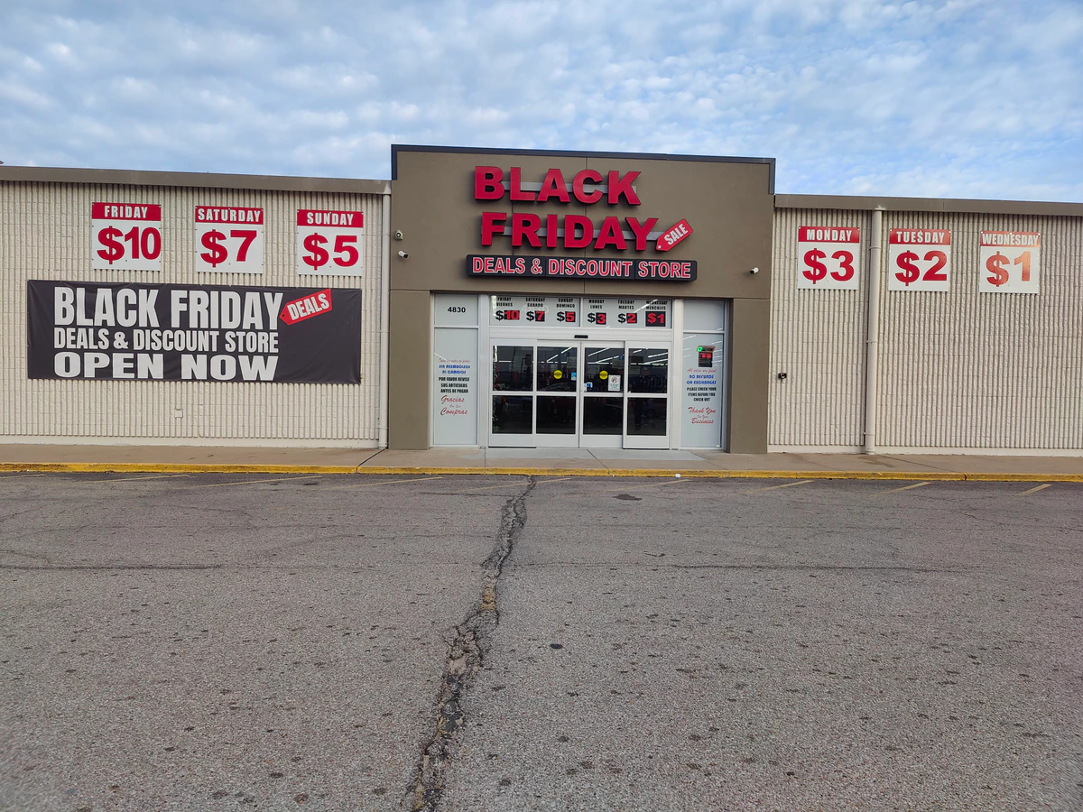 Black Friday Deals and Discount Store - High quality home goods store in wichita, kansas.