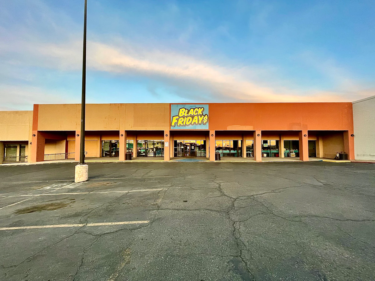 Black Friday$ - High quality store in four locations in el paso, texas.