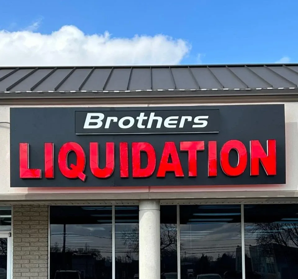 Brothers Liquidation interior merchandise display - discount store in sterling heights, michigan.