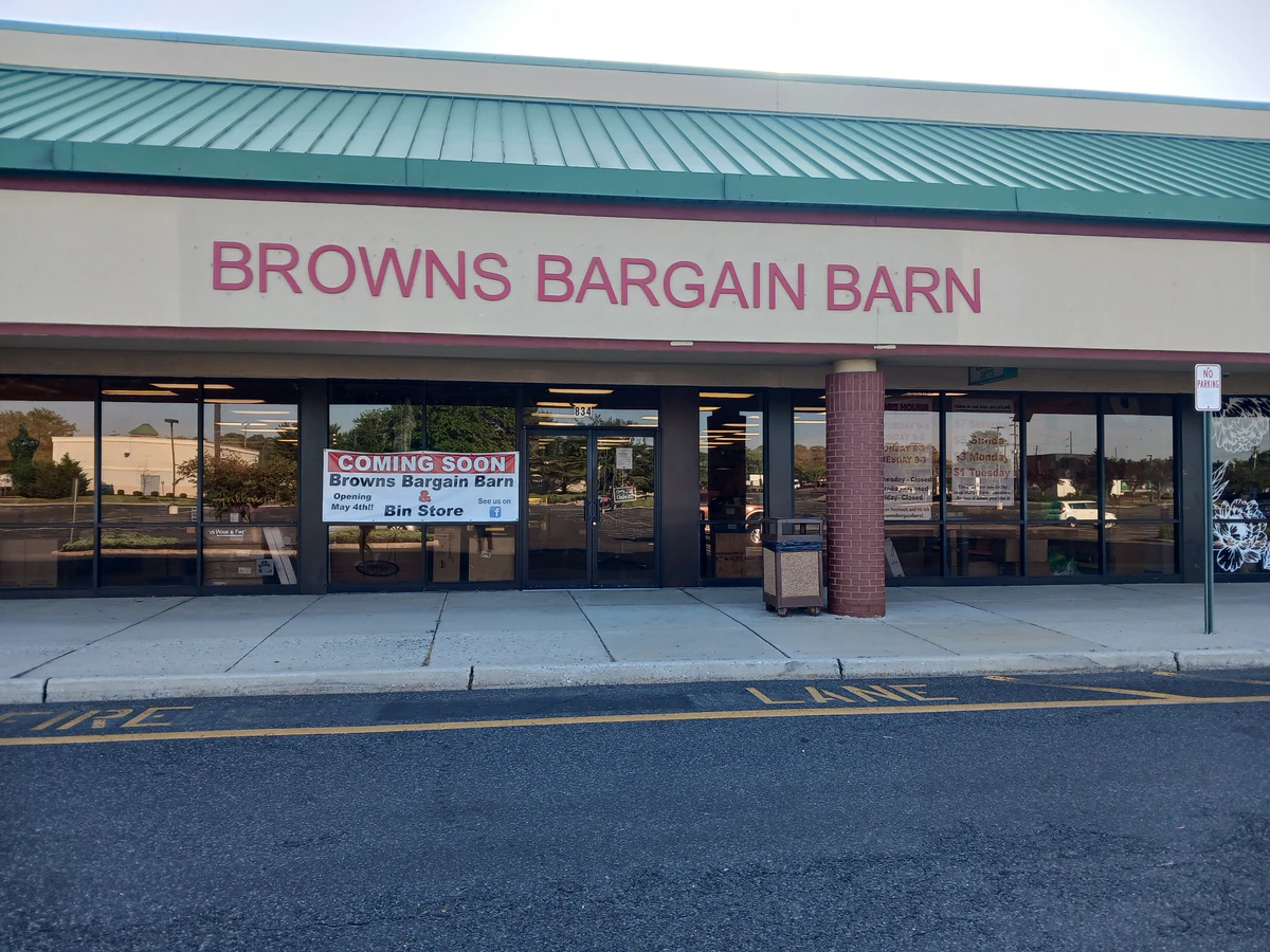 Browns Bargain Barn - High quality thrift store in glassboro, new jersey.
