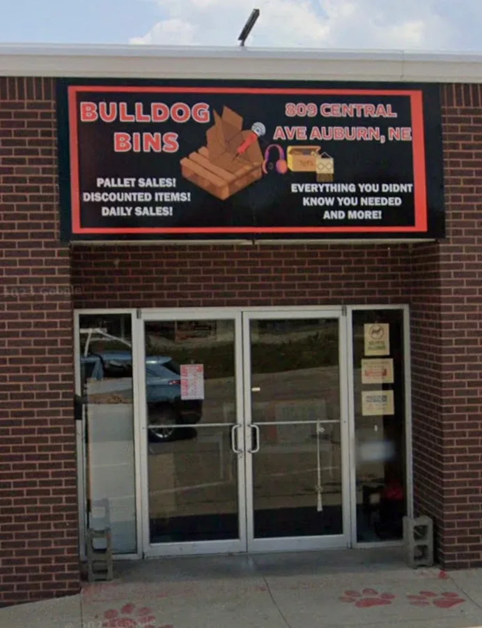 Bulldog Bins - High quality wholesale market in auburn, nebraska.