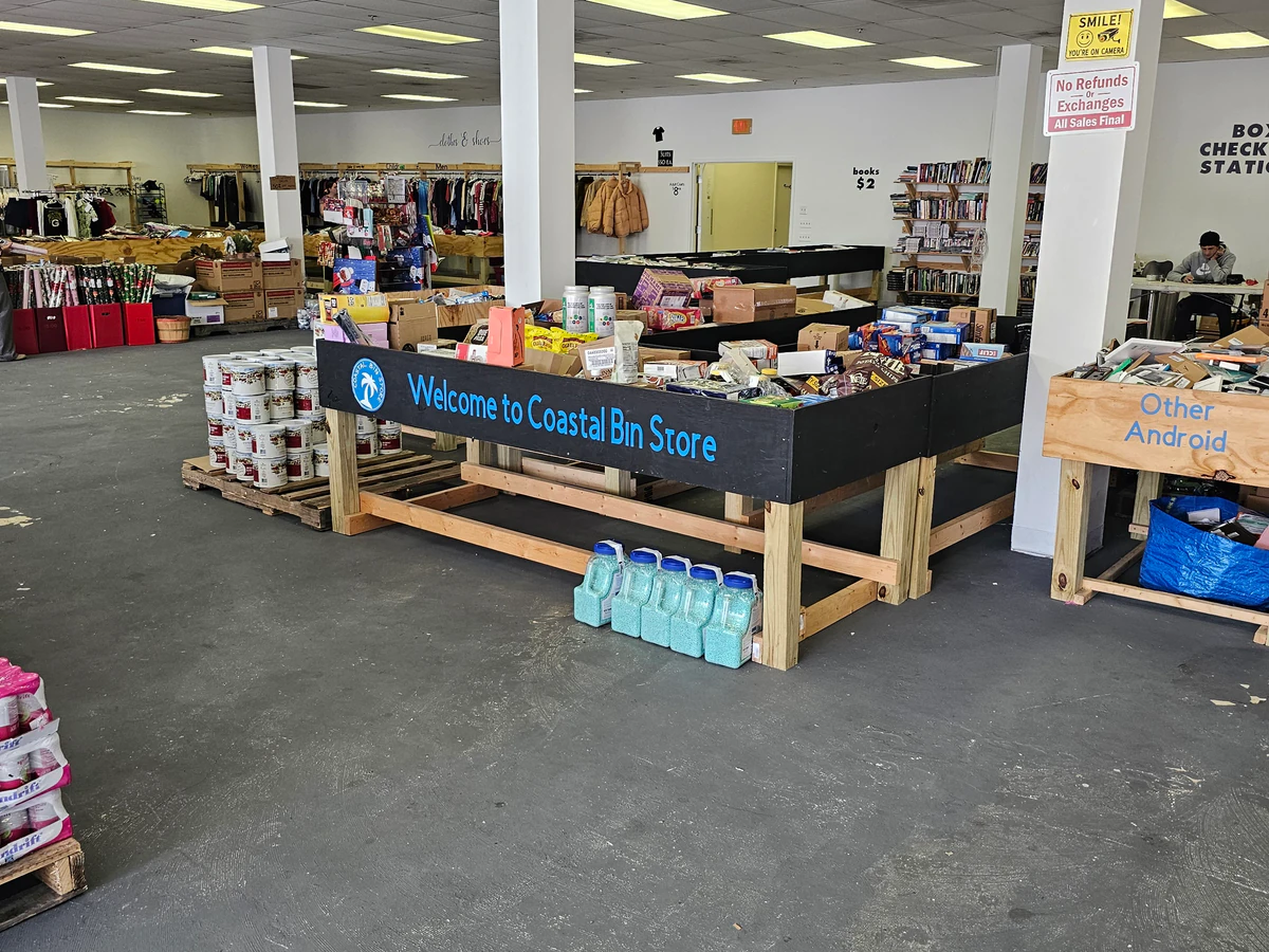 Coastal Bin Store interior merchandise display - discount store in conway, south carolina.