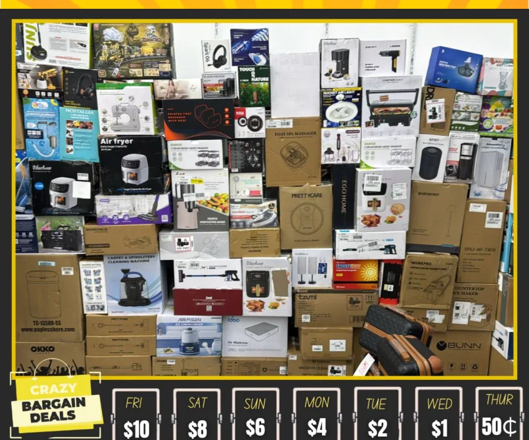 Crazy Bargain Deals Black Friday Deals interior merchandise display - liquidator in riverdale, georgia.