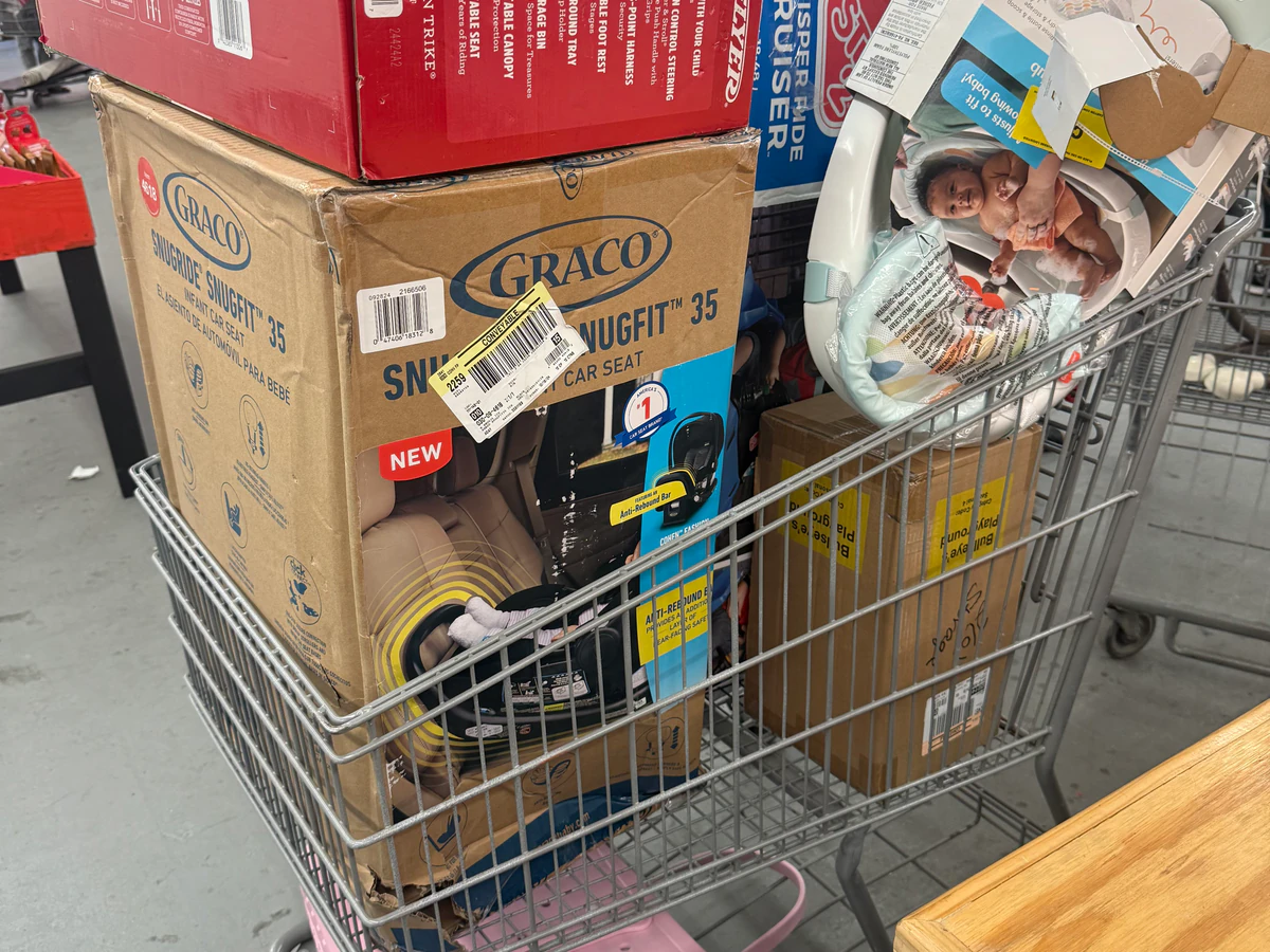 Crazy Hot Buys interior merchandise display - discount store in st petersburg, florida.