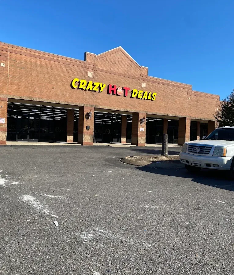 Crazy Hot Deals – Horn Lake interior merchandise display - bin store in horn lake, mississippi.