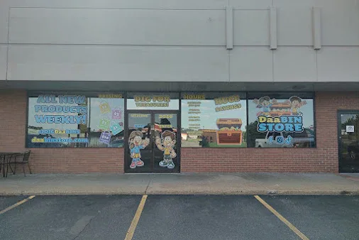 DaaBin Store interior merchandise display - liquidator in eau claire, wisconsin.