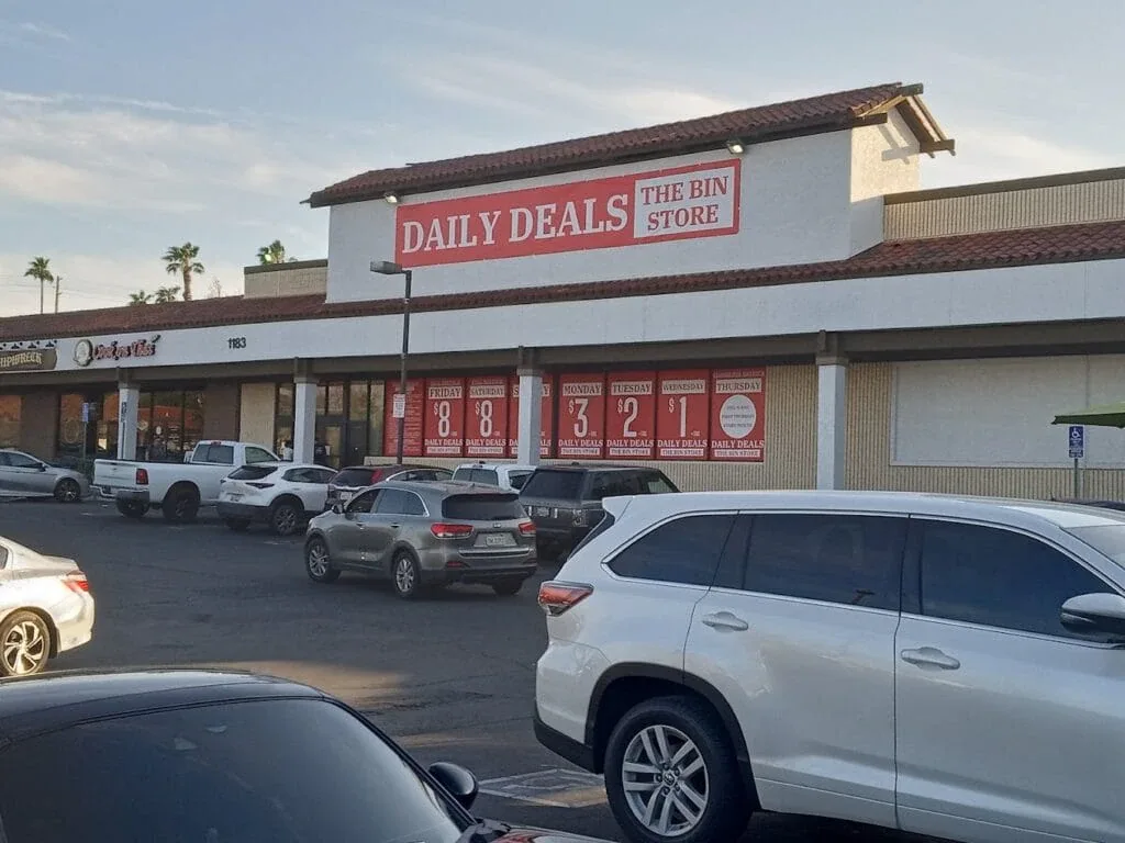 Daily Deals Bin Store interior merchandise display - bin store in corona, california.