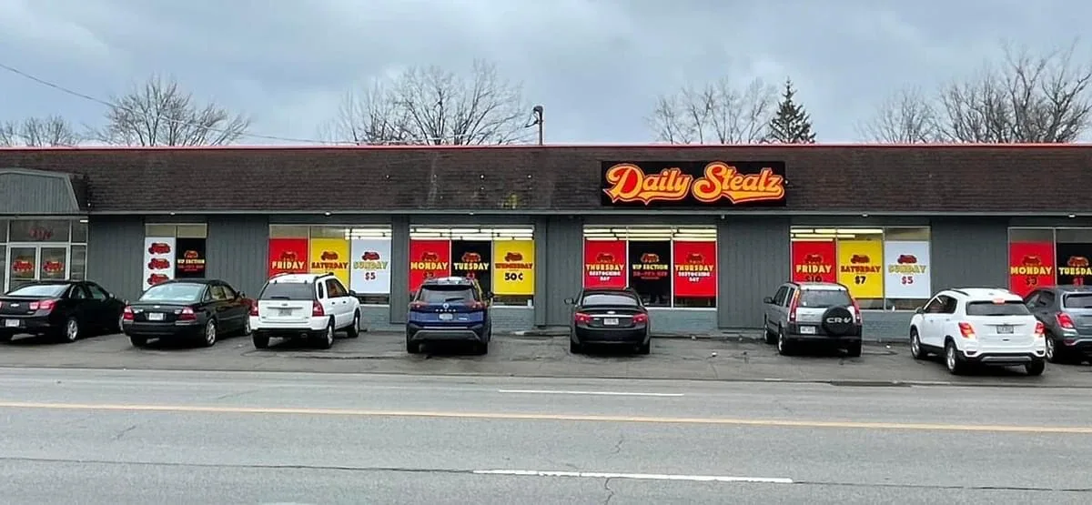 Daily Stealz - High quality discount store in warren, ohio.