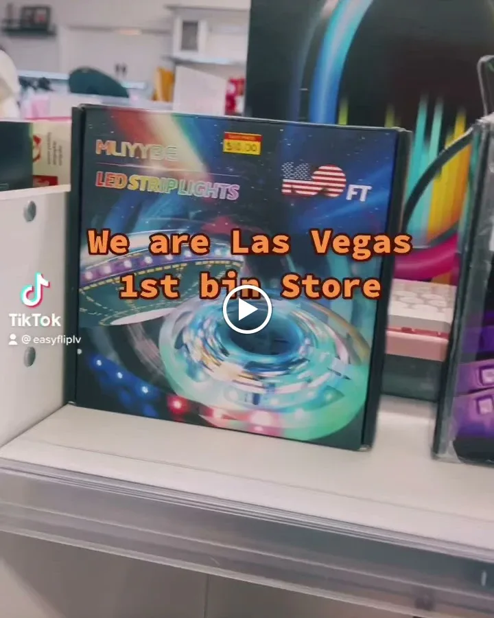 Easy Flip LV interior merchandise display - liquidator in las vegas, nevada.