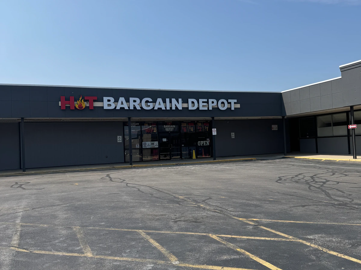 Hot Bargain Depot - High quality discount store in milwaukee, wisconsin.