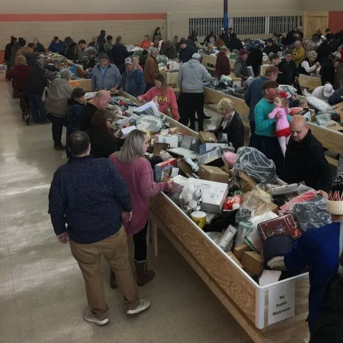 Jacks Dollar Deals interior merchandise display - discount store in sheffield, alabama.