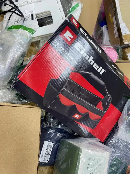 Krazy Hot Deals Tyler interior merchandise display - liquidator.