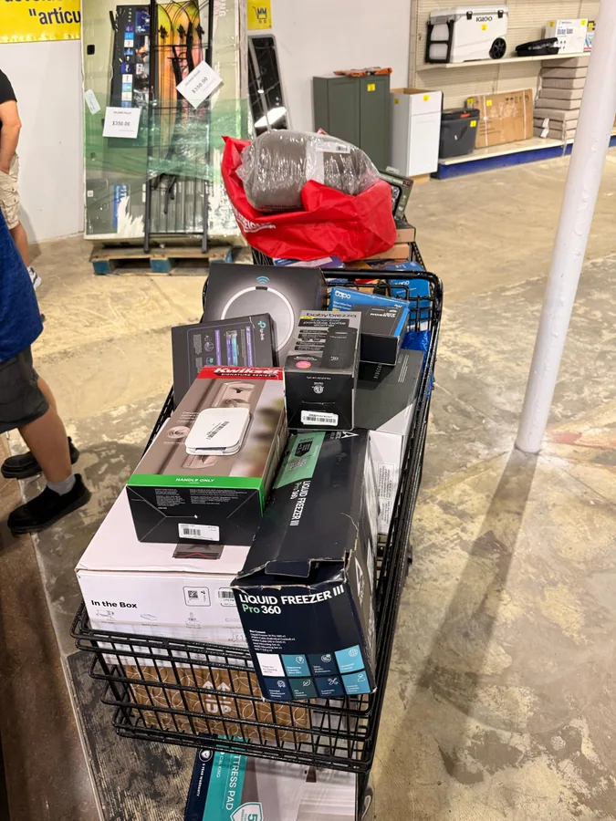 MetroMerch Phoenix bin store in Phoenix, AZ — a liquidation store with daily price drops.
