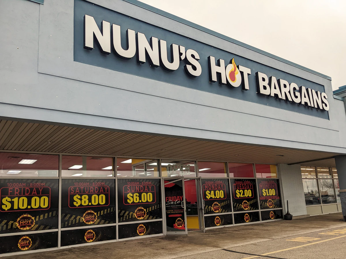 Nunu’s Hot Bargains - High quality discount store in milwaukee and greendale, wisconsin.