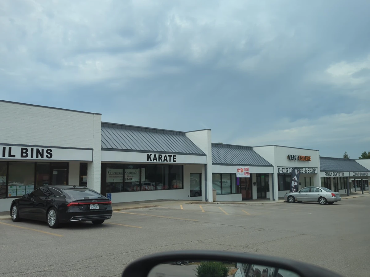 Retail Bins - High quality discount store in blue springs, missouri.