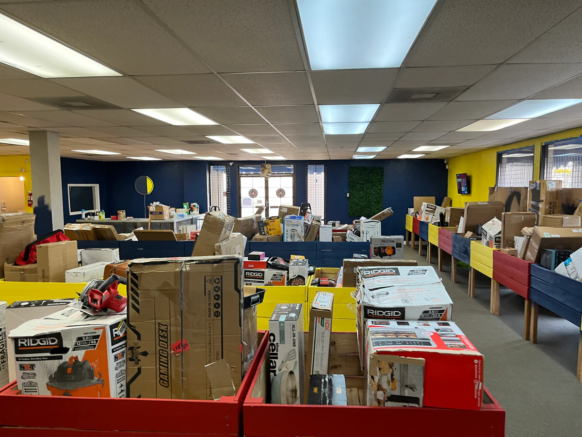 RRP Liquidations LLC - High quality bin store in yuma, arizona.