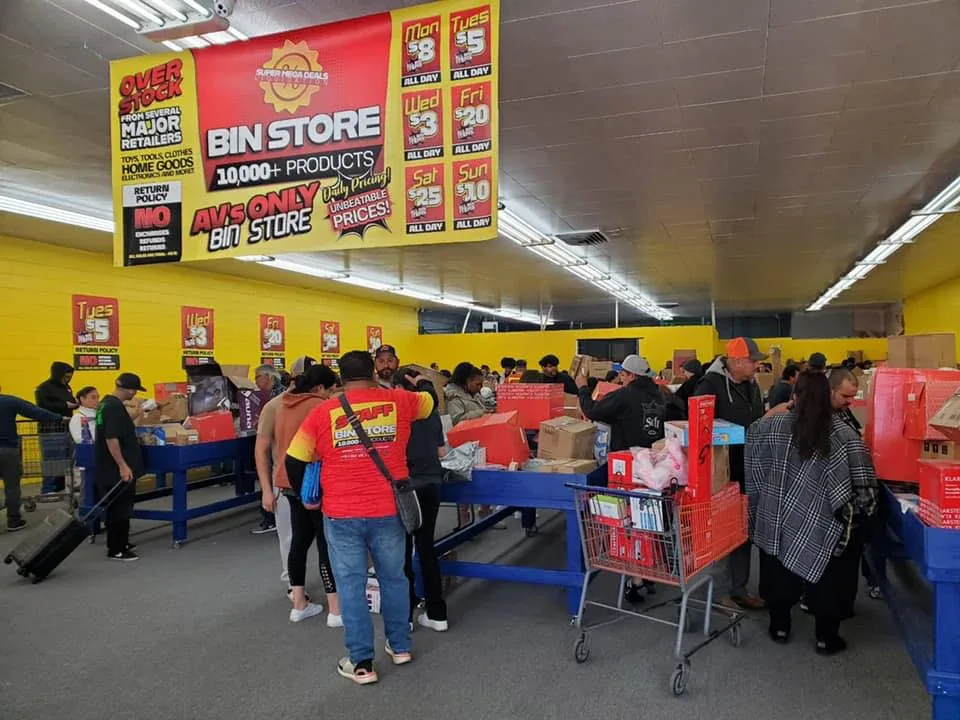 Super Mega Deals Bin Store - High quality discount store in palmdale, california.