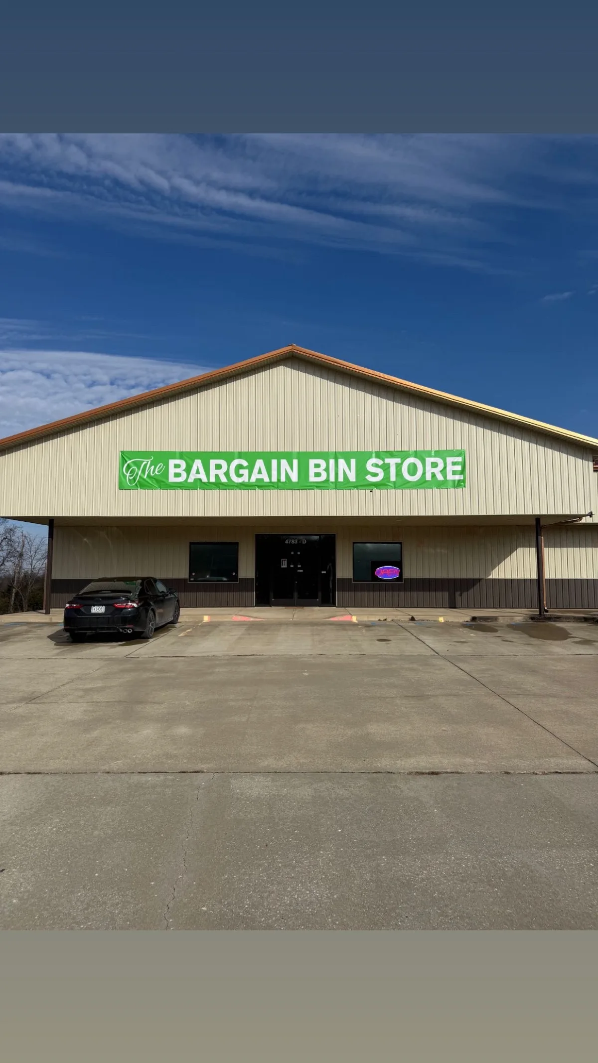 The Bargain Bin Store bin store in Farmington, MO — a liquidation store with daily price drops.