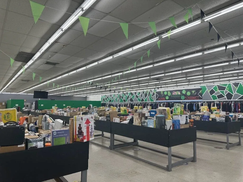 The Bin Factory interior merchandise display - discount store in winter haven, florida.