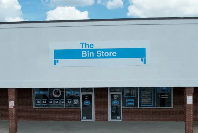 The Bin Store Grovetown interior merchandise display - discount store in grovetown, georgia.