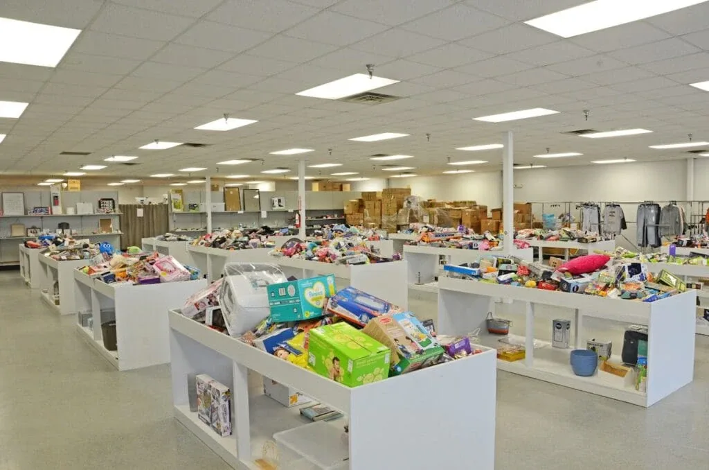 The Looney Bin Store interior merchandise display - discount store in clive, iowa.