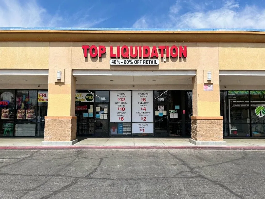 Top Liquidation Bins Plus Deals interior merchandise display - liquidator in lancaster, california.