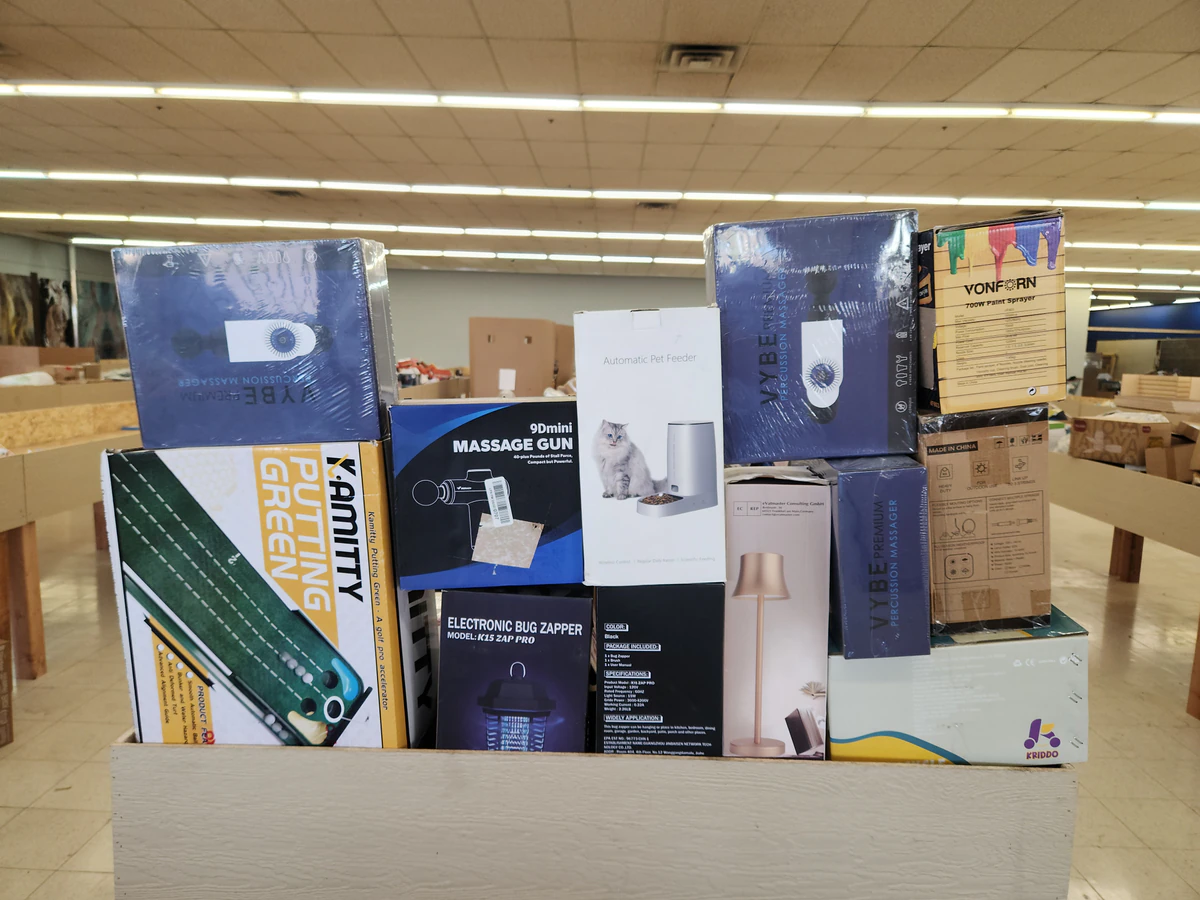 Treasure Deals Bin Store - High quality liquidator in phoenix, arizona.