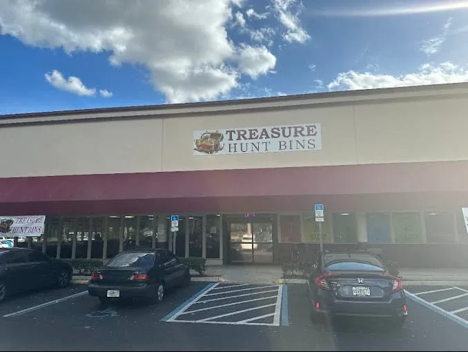 Treasure Hunt Bins – Temple Terrace interior merchandise display - discount store in tampa, florida.