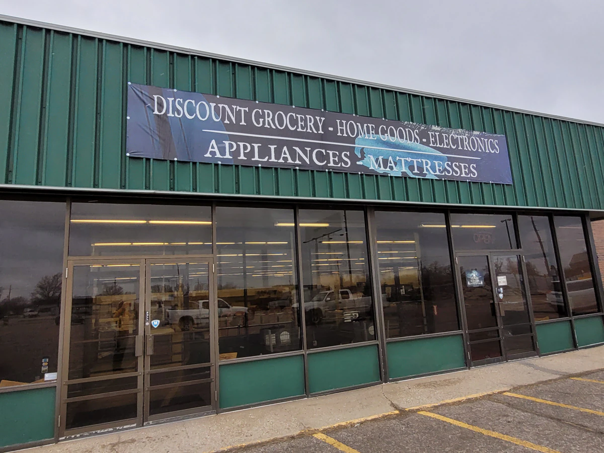 Treasure Trove – Discount Liquidation Store - High quality discount store in south hutchinson, kansas.
